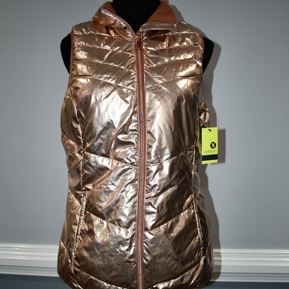 ✨NEW✨Rose gold Vest